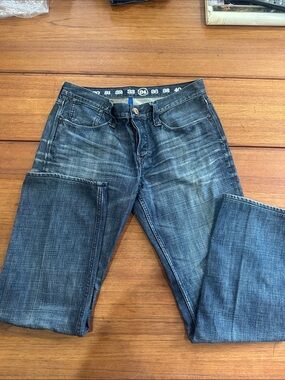 Men's Earnest Sewn Classic Straight Fit Blue Jeans